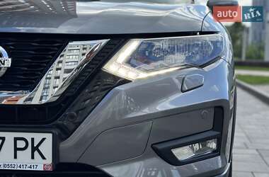 Внедорожник / Кроссовер Nissan X-Trail 2019 в 