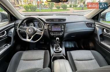 Внедорожник / Кроссовер Nissan X-Trail 2019 в 