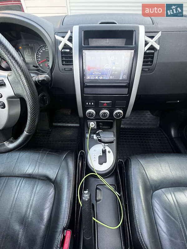 Внедорожник / Кроссовер Nissan X-Trail 2010 в Тульчине