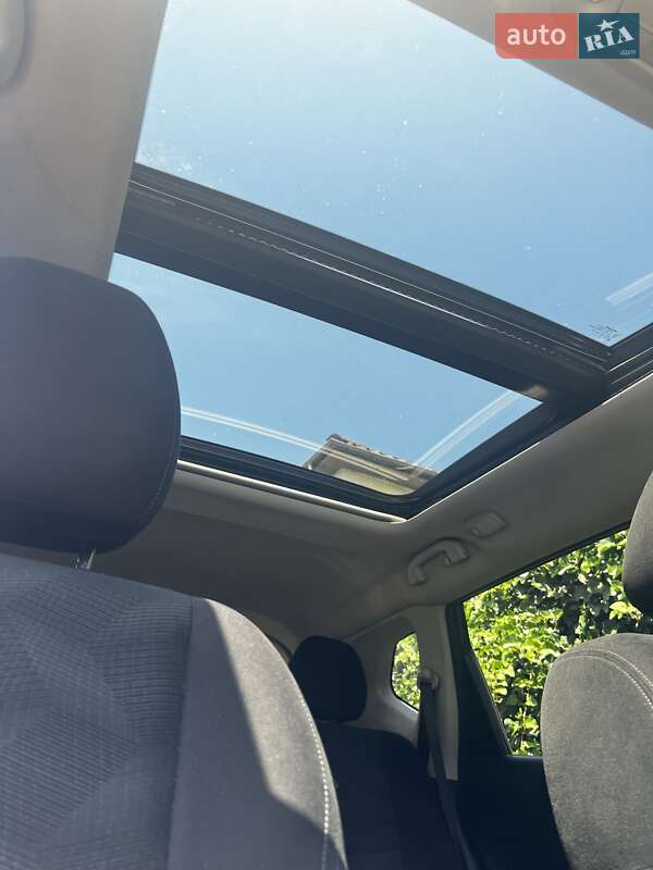 Позашляховик / Кросовер Nissan X-Trail 2017 в Одесі