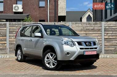 Внедорожник / Кроссовер Nissan X-Trail 2011 в 