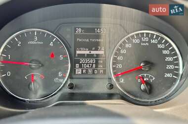 Внедорожник / Кроссовер Nissan X-Trail 2011 в 