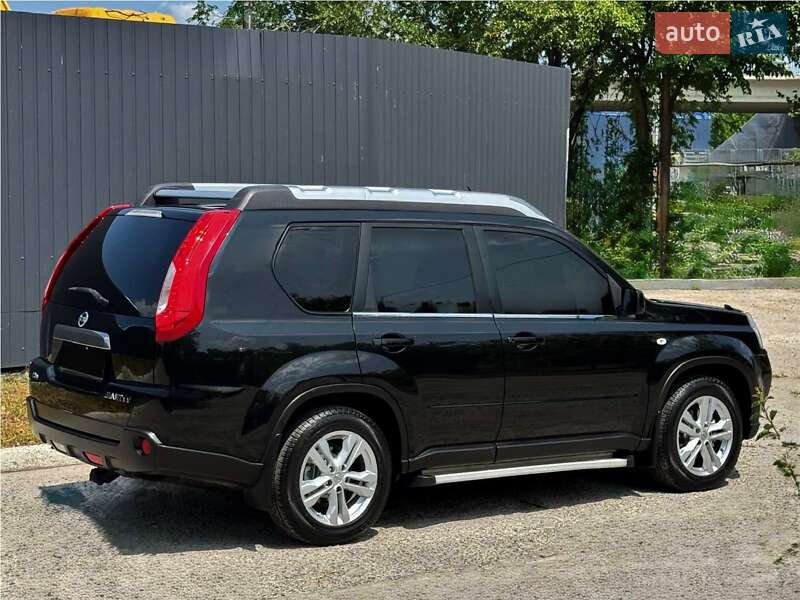 Nissan X-Trail 2014