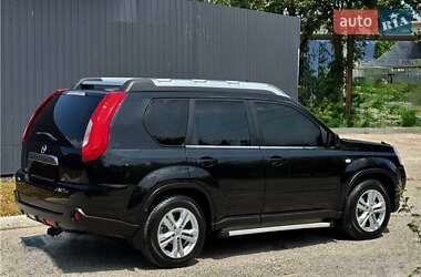 Позашляховик / Кросовер Nissan X-Trail 2014 в 