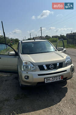Внедорожник / Кроссовер Nissan X-Trail 2010 в Киеве