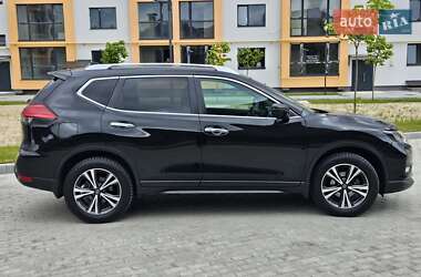 Внедорожник / Кроссовер Nissan X-Trail 2020 в 