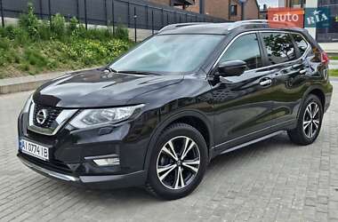 Внедорожник / Кроссовер Nissan X-Trail 2020 в Виннице
