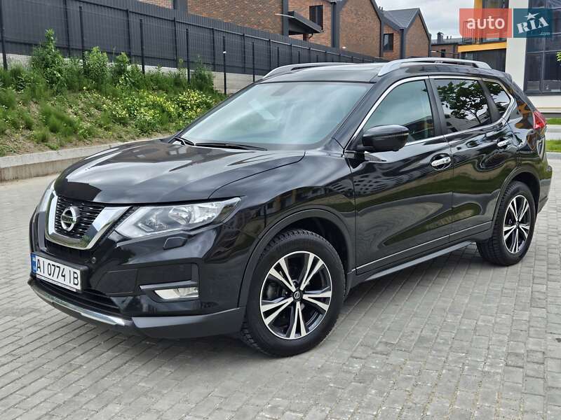 Внедорожник / Кроссовер Nissan X-Trail 2020 в 