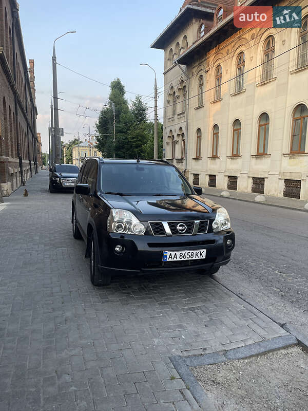 Внедорожник / Кроссовер Nissan X-Trail 2008 в 