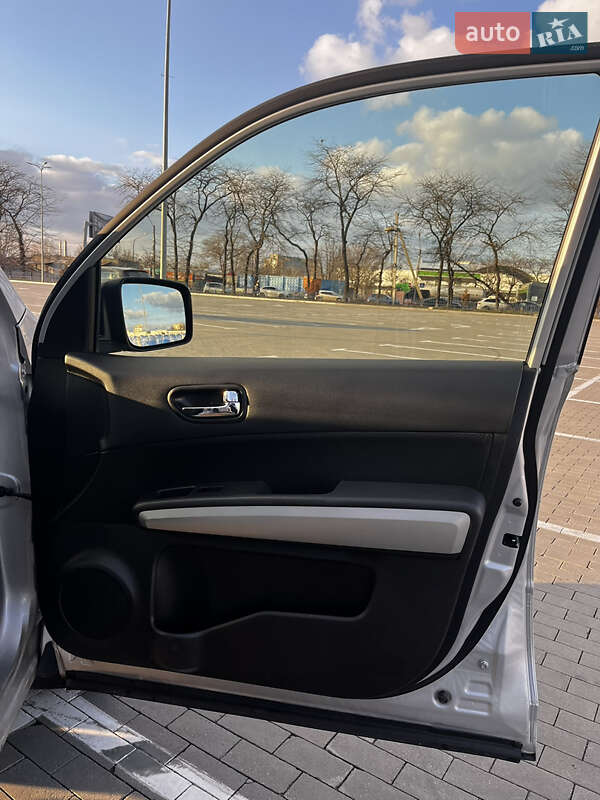 Позашляховик / Кросовер Nissan X-Trail 2012 в Одесі