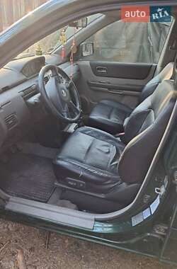Внедорожник / Кроссовер Nissan X-Trail 2004 в 