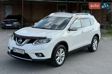 Внедорожник / Кроссовер Nissan X-Trail 2016 в Хмельницком