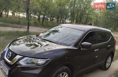 Внедорожник / Кроссовер Nissan X-Trail 2019 в 