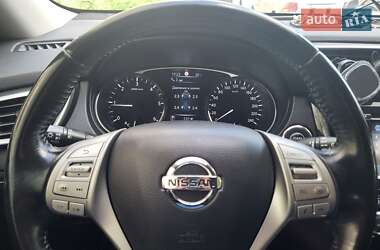 Внедорожник / Кроссовер Nissan X-Trail 2015 в Бердичеве