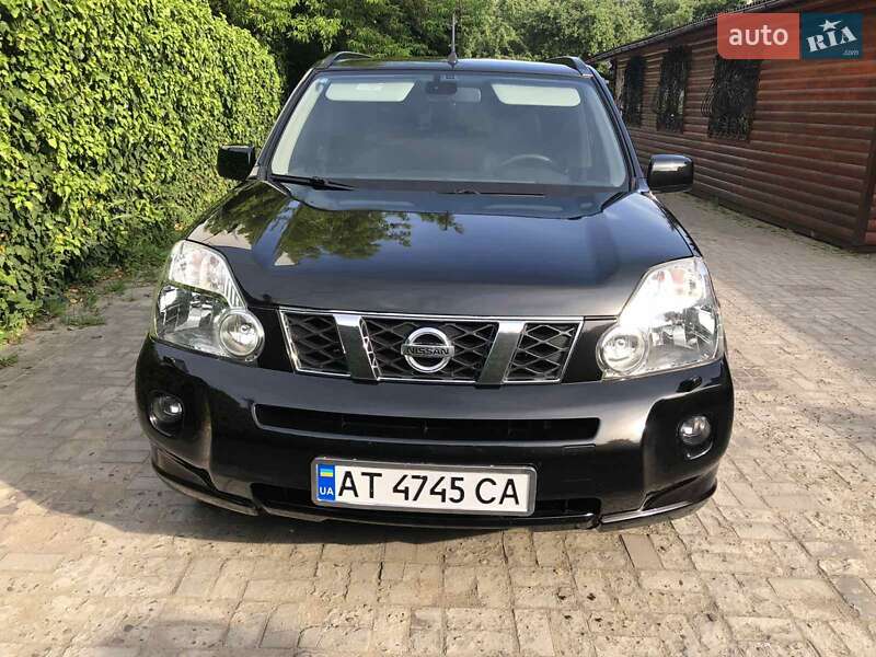 Внедорожник / Кроссовер Nissan X-Trail 2007 в Калуше