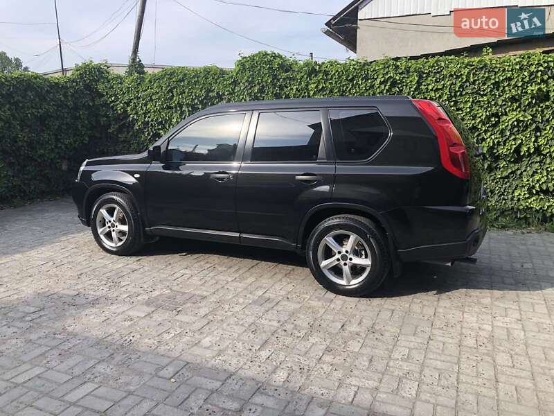 Внедорожник / Кроссовер Nissan X-Trail 2007 в Калуше