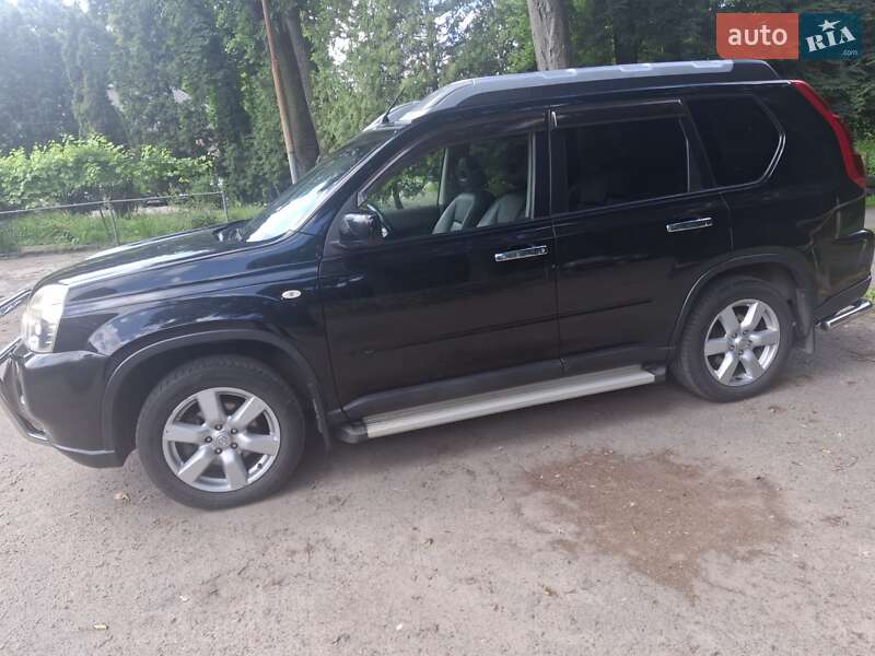 Позашляховик / Кросовер Nissan X-Trail 2008 в Львові