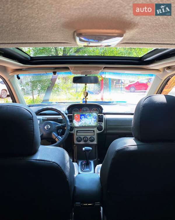 Позашляховик / Кросовер Nissan X-Trail 2007 в Миколаєві