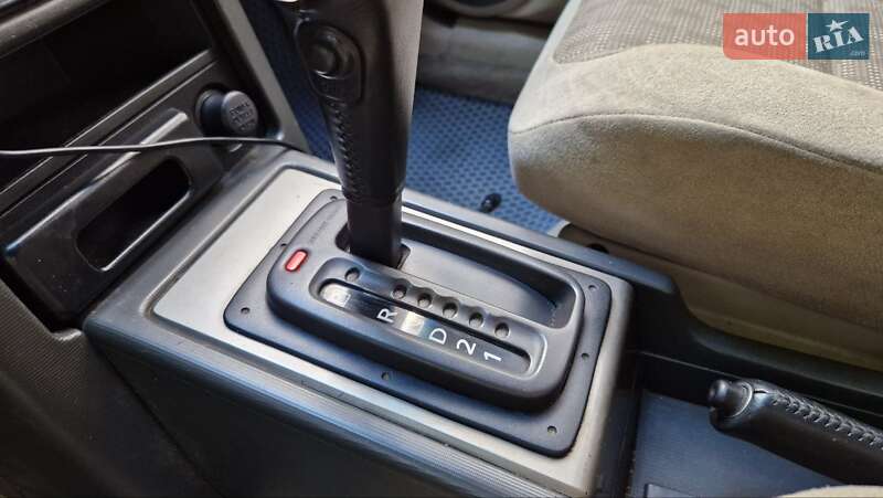 Позашляховик / Кросовер Nissan X-Trail 2002 в Одесі