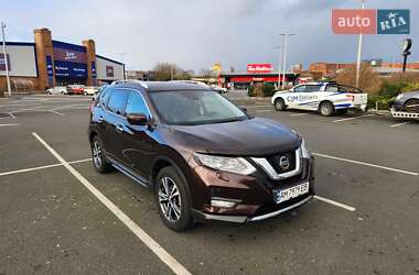 Позашляховик / Кросовер Nissan X-Trail 2018 в Хмельницькому