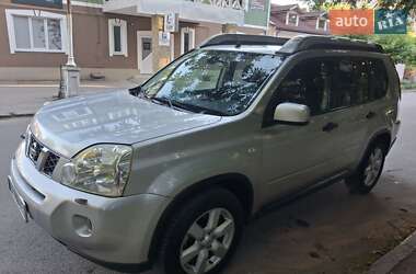 Внедорожник / Кроссовер Nissan X-Trail 2010 в 