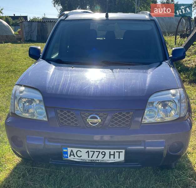 Позашляховик / Кросовер Nissan X-Trail 2004 в Луцьку
