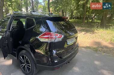 Внедорожник / Кроссовер Nissan X-Trail 2017 в 