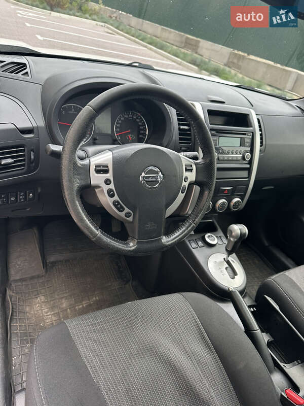 Внедорожник / Кроссовер Nissan X-Trail 2013 в Киеве