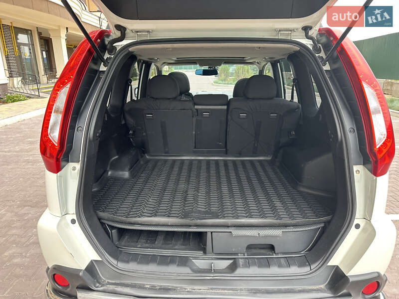 Внедорожник / Кроссовер Nissan X-Trail 2013 в Киеве