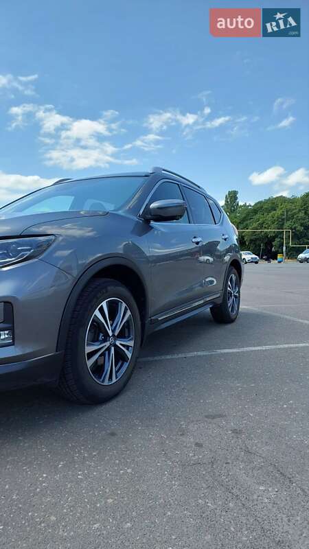 Внедорожник / Кроссовер Nissan X-Trail 2018 в Одессе