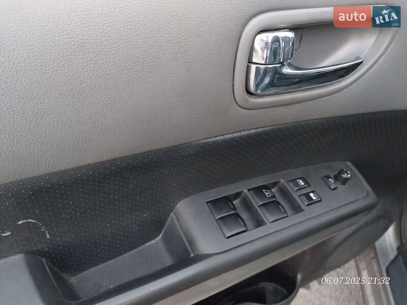 Внедорожник / Кроссовер Nissan X-Trail 2008 в Бориславе