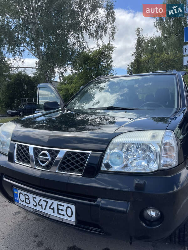 Позашляховик / Кросовер Nissan X-Trail 2006 в Чернігові