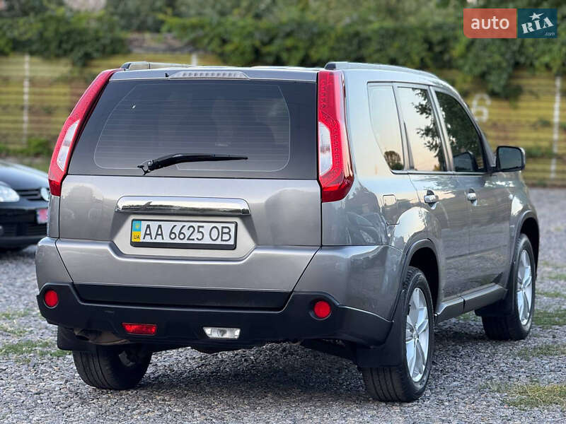 Внедорожник / Кроссовер Nissan X-Trail 2013 в Виннице