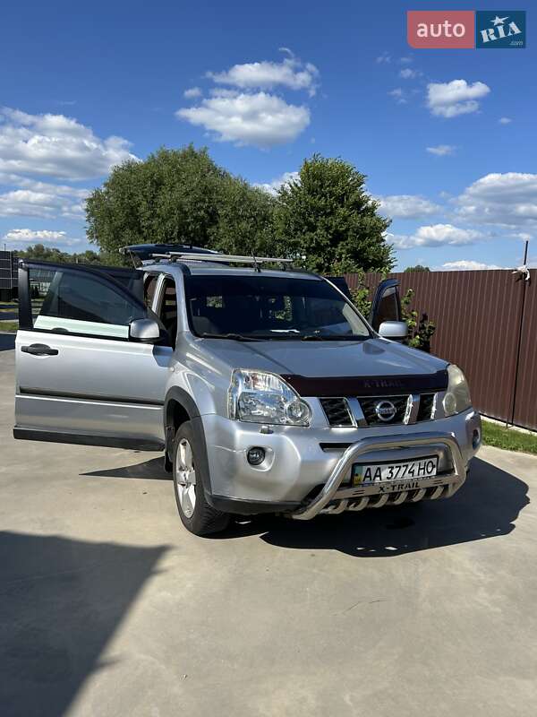 Внедорожник / Кроссовер Nissan X-Trail 2008 в Киеве