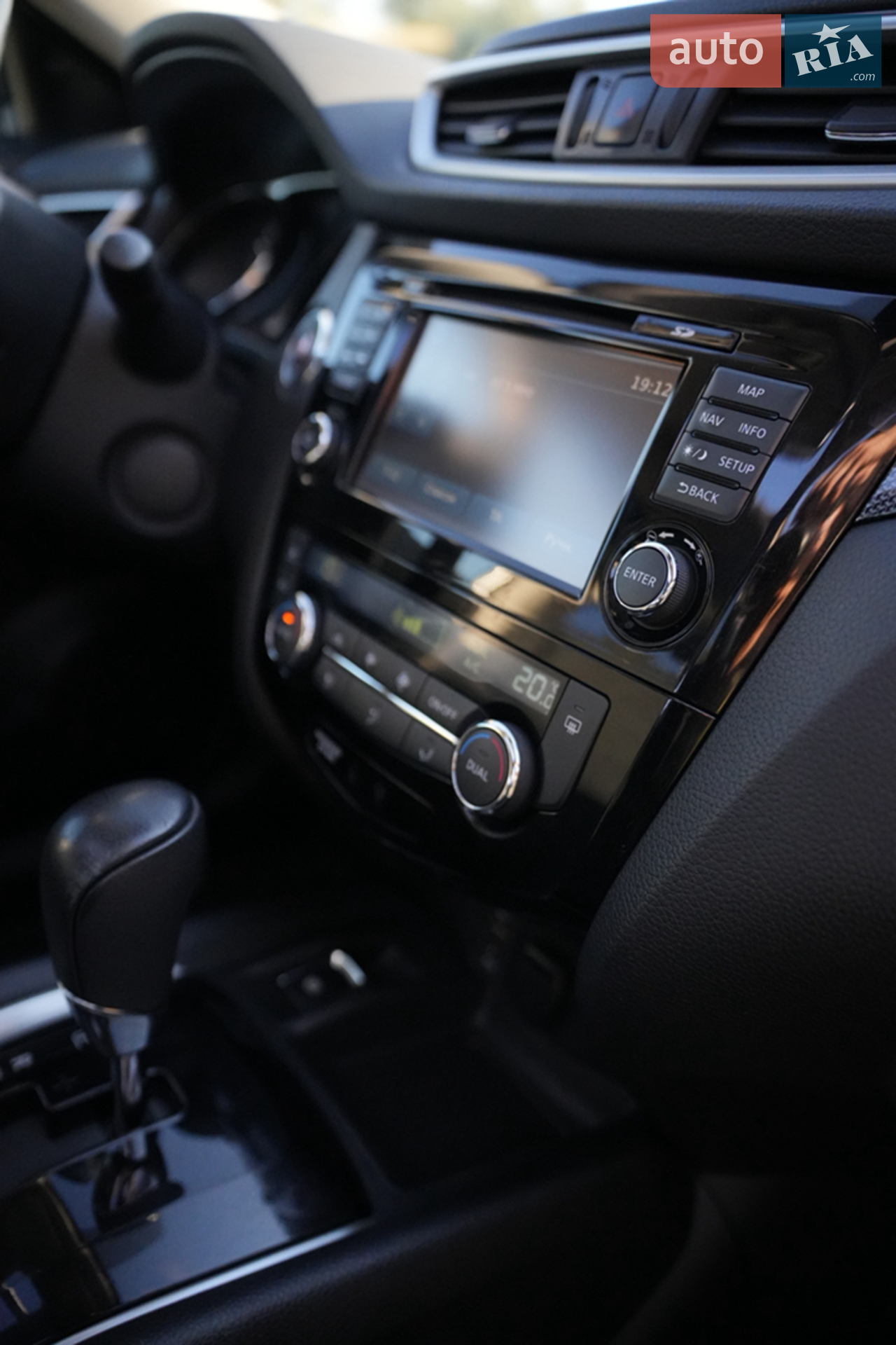 2016 Nissan X-Trail - мініатюра 26