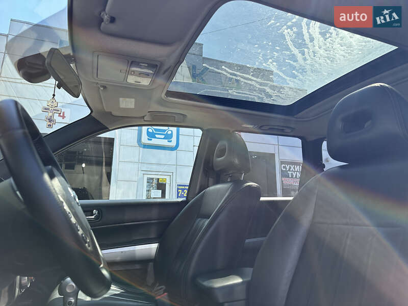 Позашляховик / Кросовер Nissan X-Trail 2011 в Первомайську