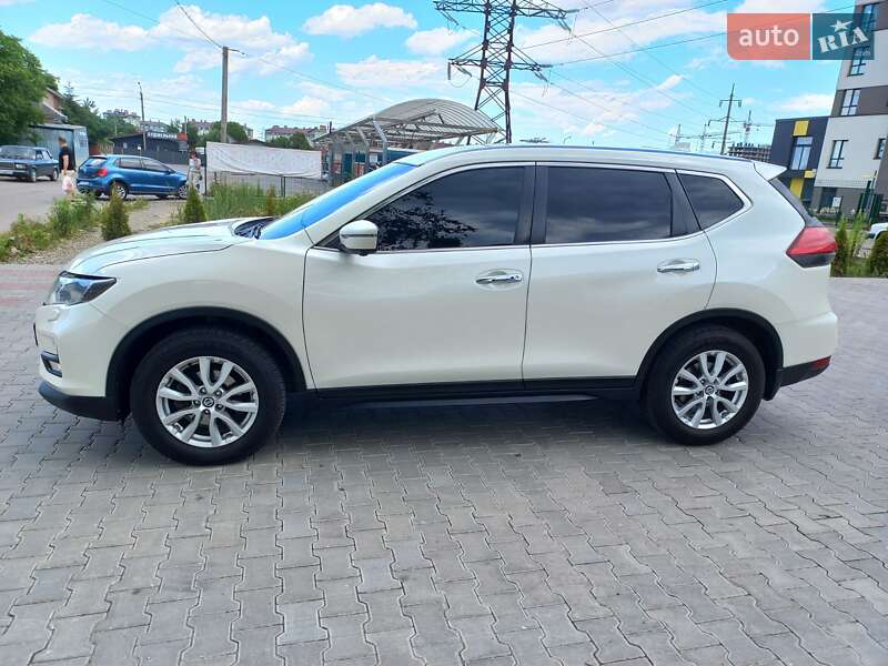 Внедорожник / Кроссовер Nissan X-Trail 2018 в Львове