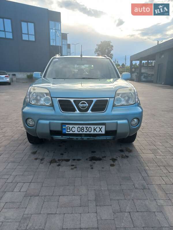 Nissan X-Trail 2003