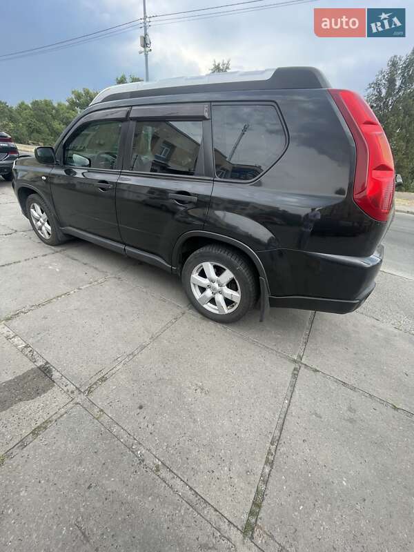 Позашляховик / Кросовер Nissan X-Trail 2007 в Києві