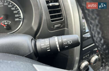 Внедорожник / Кроссовер Nissan X-Trail 2012 в 