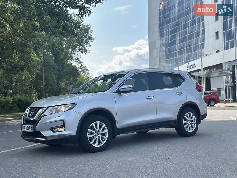 Внедорожник / Кроссовер Nissan X-Trail 2018 в Киеве