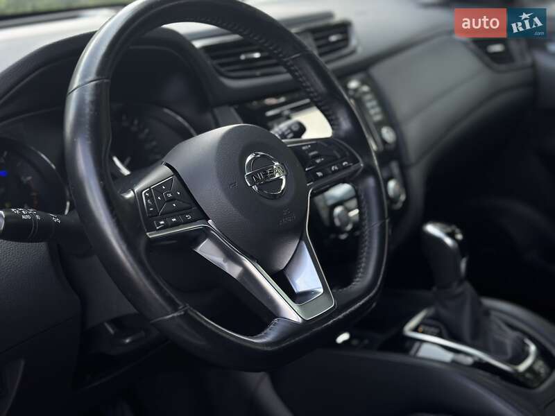 Внедорожник / Кроссовер Nissan X-Trail 2018 в Киеве