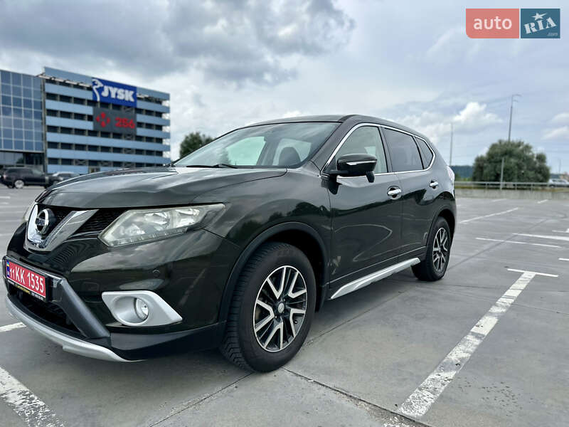 Внедорожник / Кроссовер Nissan X-Trail 2014 в Киеве