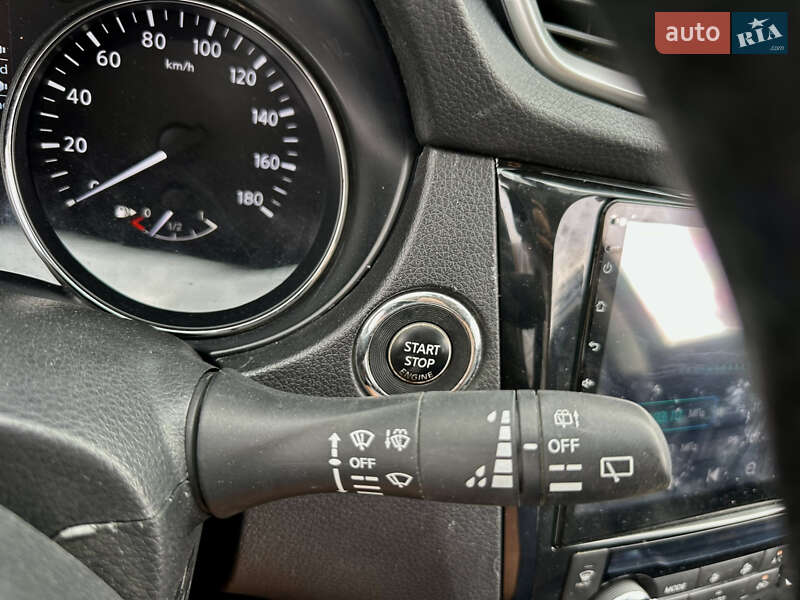 Внедорожник / Кроссовер Nissan X-Trail 2014 в Киеве