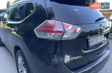Позашляховик / Кросовер Nissan X-Trail 2015 в Дніпрі