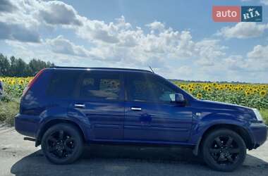 Позашляховик / Кросовер Nissan X-Trail 2005 в Радомишлі