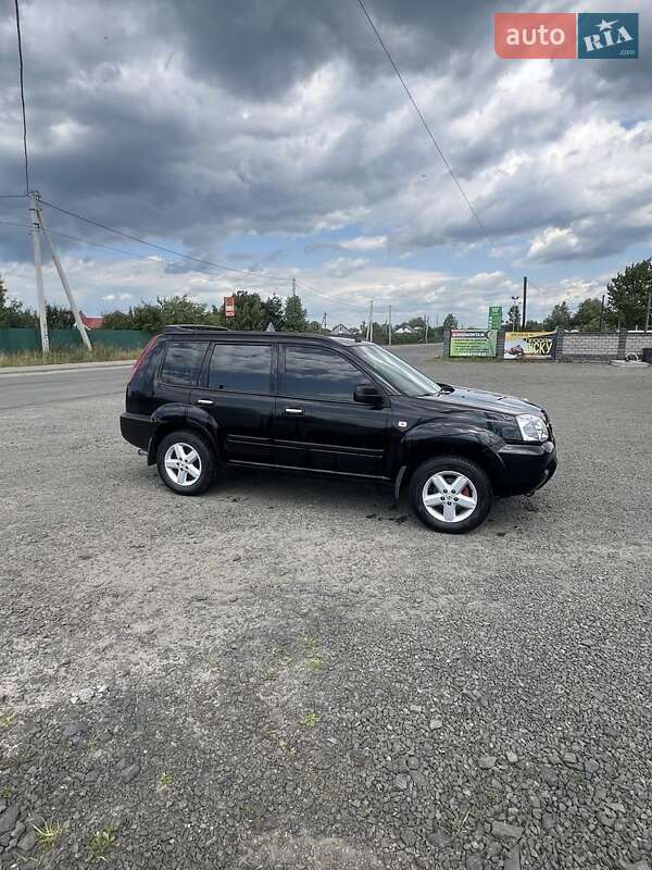 Nissan X-Trail 2005