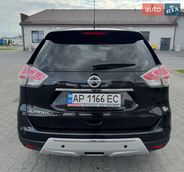 Внедорожник / Кроссовер Nissan X-Trail 2017 в Запорожье