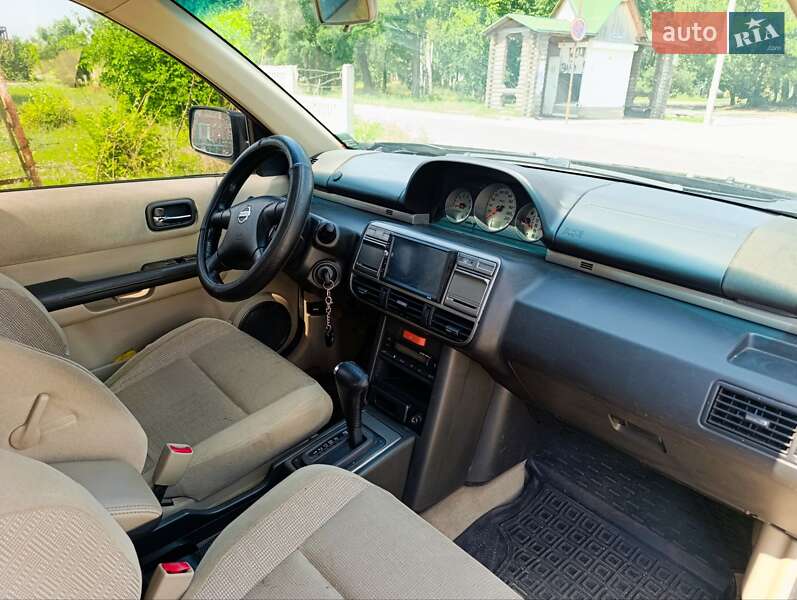 Позашляховик / Кросовер Nissan X-Trail 2002 в Охтирці