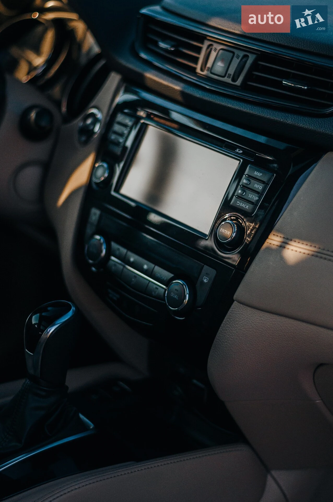 2018 Nissan X-Trail - мініатюра 22